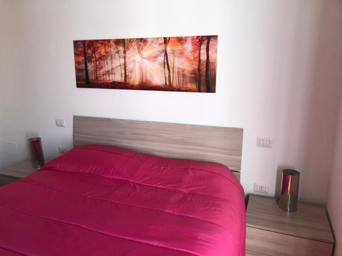 הוילה אסקולי פיצ'נו La Casa Sul Fiume מראה חיצוני תמונה