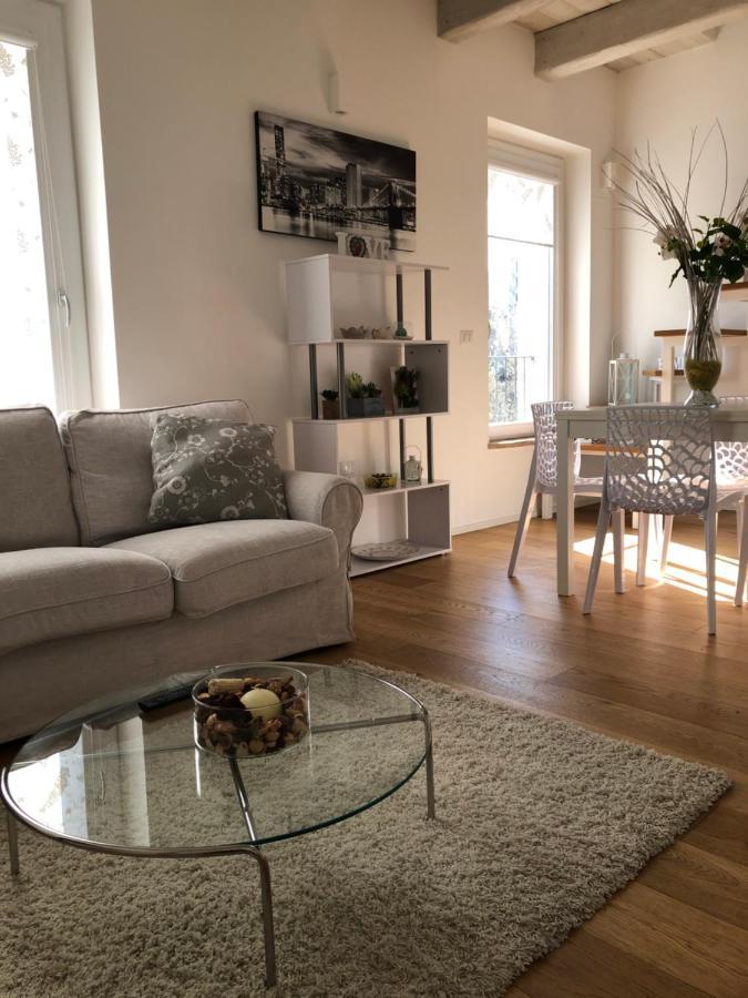 הוילה אסקולי פיצ'נו La Casa Sul Fiume מראה חיצוני תמונה